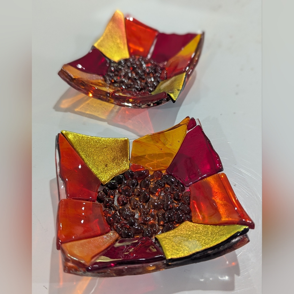 Elegant  Hand Crafted Tea Light Holders In Shades Of Red With Dichroic Glass.